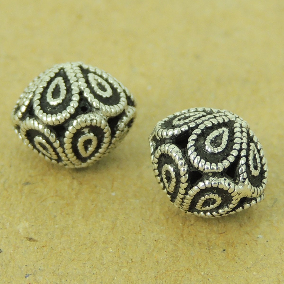 2 PCS 925 Sterling Silver Beads Vintage Celtic WSP485X2 Wholesale: See Discount Coupons in Item Details