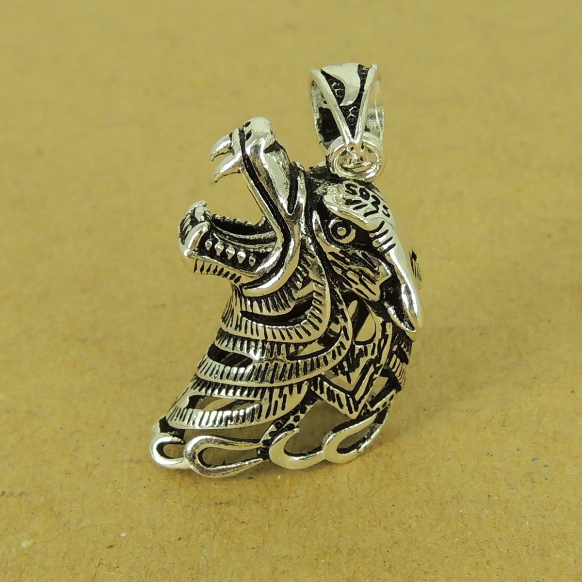 1 PCS 925 Stamp Sterling Silver Wolf Head Pendant DIY Jewelry Making WSP506 Wholesale: See Discount Coupons in Item Details