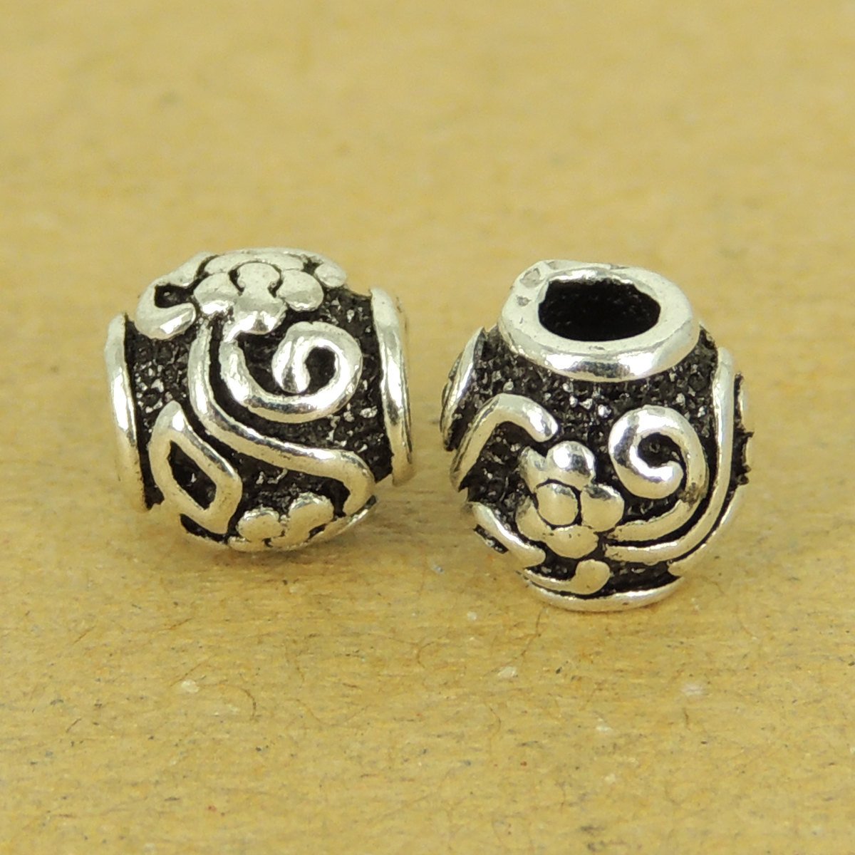 2 Pcs Sterling Silver Barrel Beads Leaf Flower Vintage DIY Jewelry Making WSP510X2 Wholesale: See Discount Coupons in Item Details