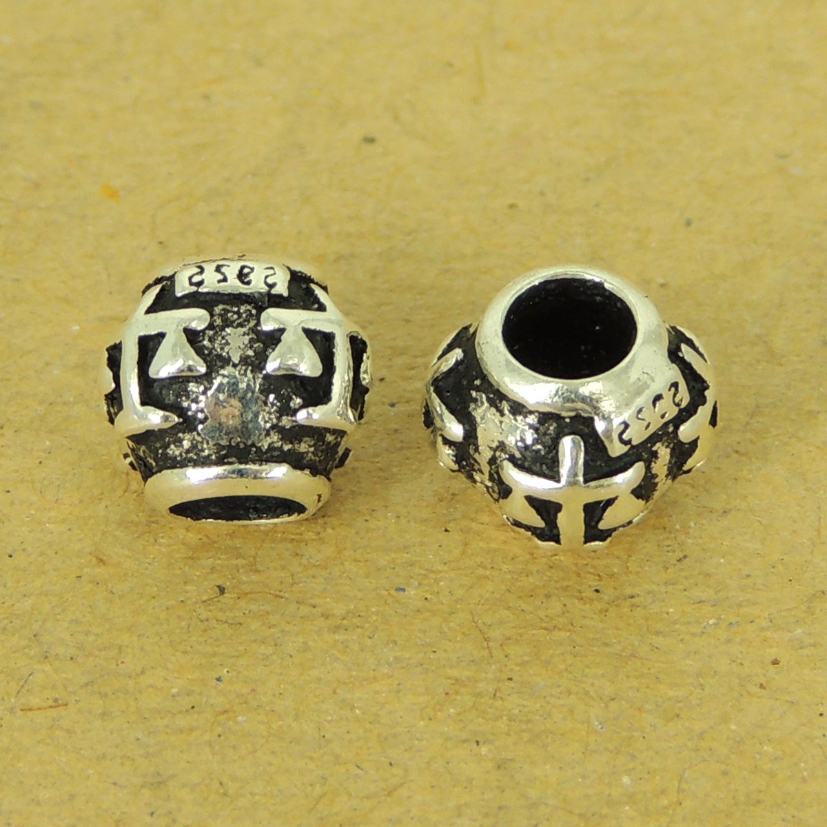 2 Pcs Sterling Silver Barrel Beads Vintage DIY Jewelry Making WSP515X2 Wholesale: See Discount Coupons in Item Details
