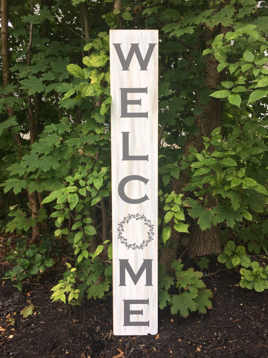 Welcome sign in beautiful whitewash for outdoor or indoor entryway! Covered with Polyurethane for light outdoor use.