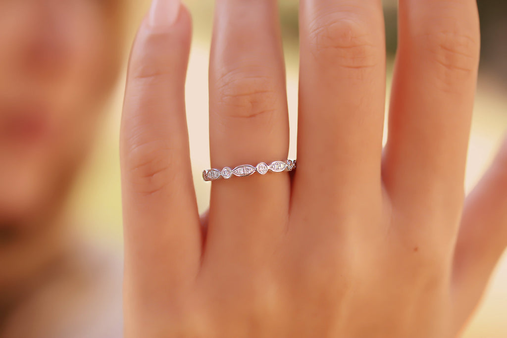 Diamond Wedding Band/ Vintage Style Ring/ Stacking Ring/ Marquise and Round Diamond Ring in 14k Gold/Simulated Diamond Eternity Band