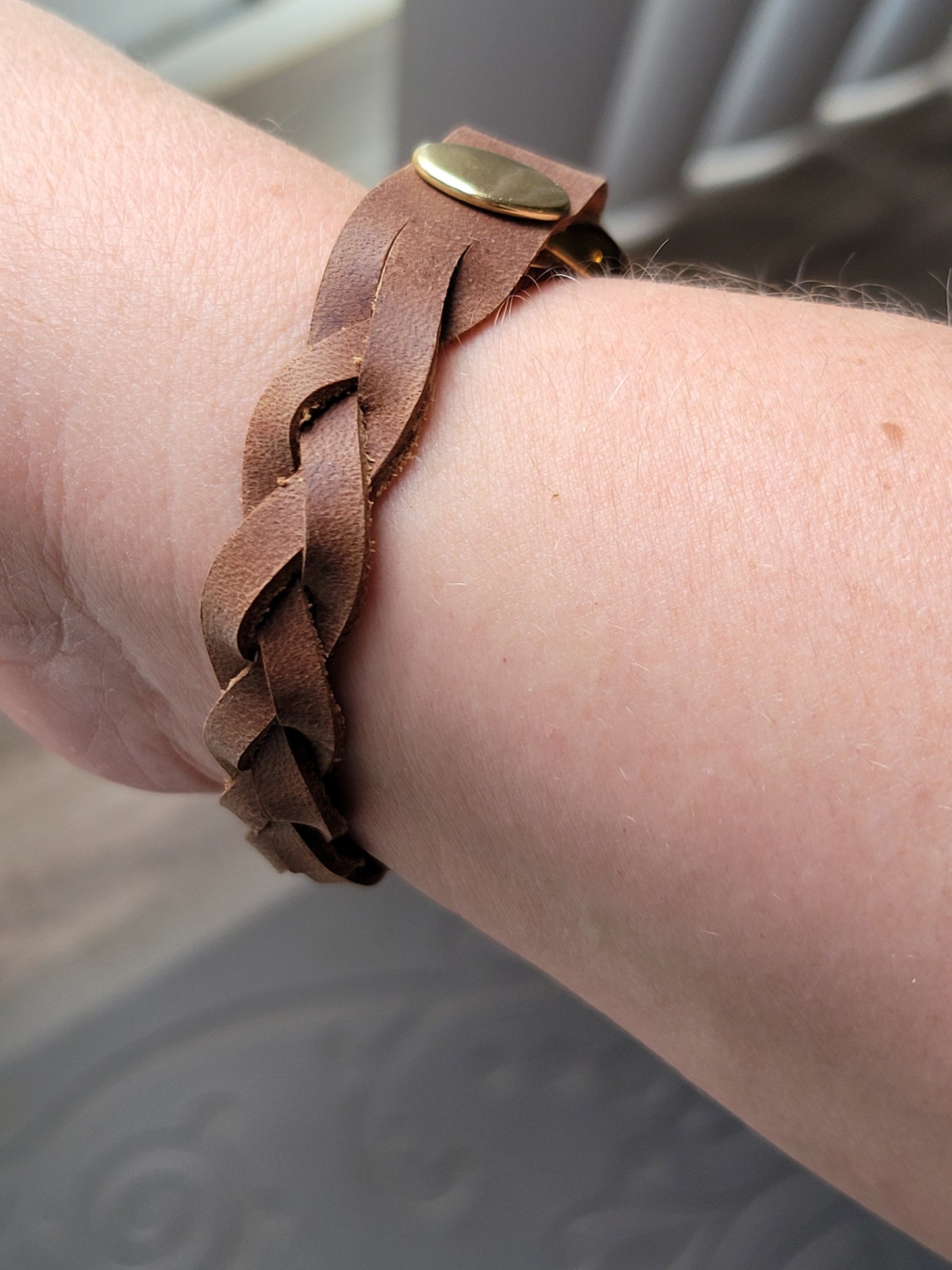 Snap in/out: Ring of Loved One! Classic Brown Leather // Memory Widow Ring Holder Bracelet (athlete, surgeon, weight gain, injury, chef, EMT