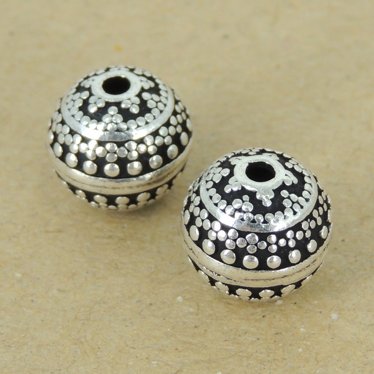 2 PCS 925 Sterling Silver Round Bead Vintage WSP386X2 Wholesale: See Discount Coupons in Item Details