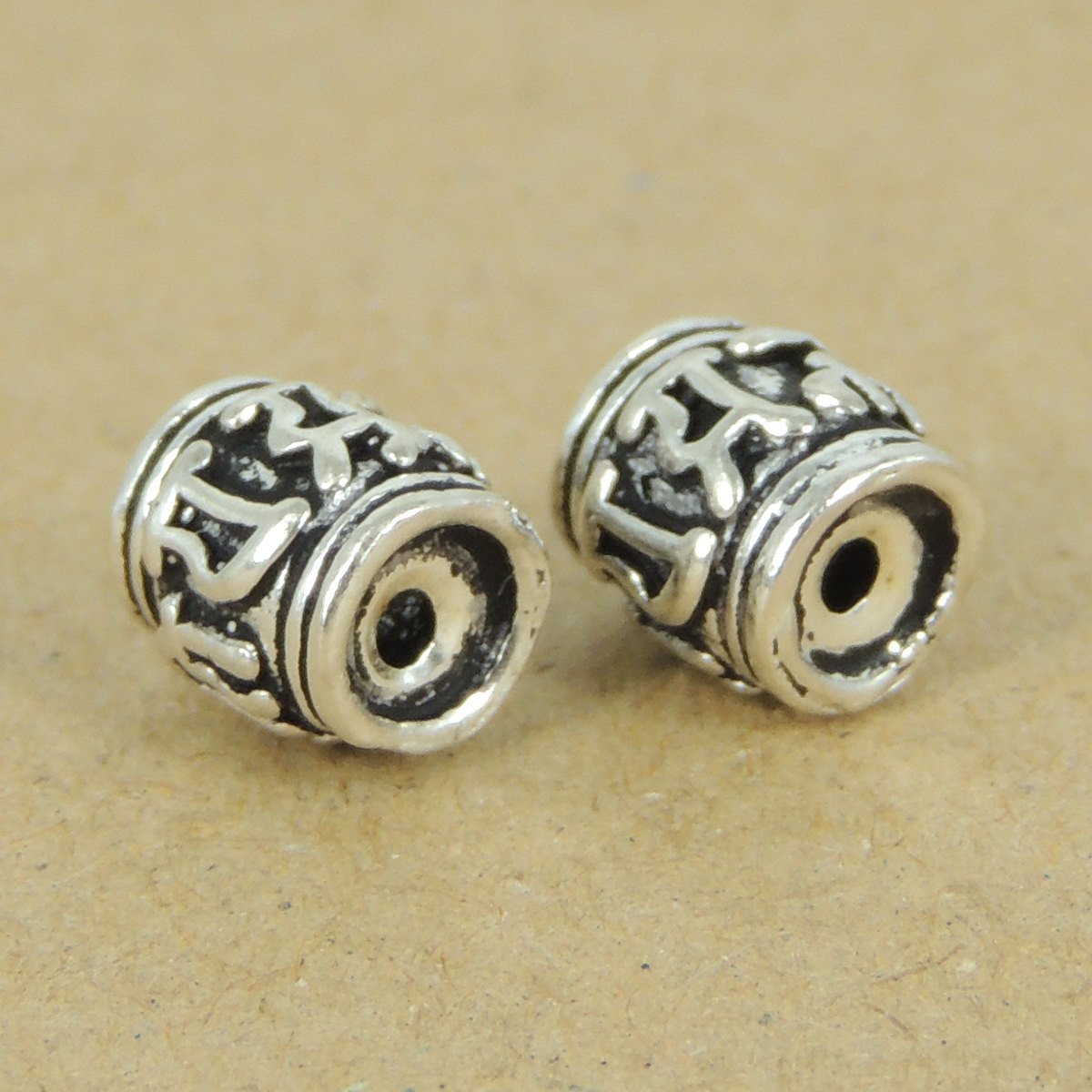 2 PCS 925 Sterling Silver Buddhism Mantra Bead Protection Vintage Barrel WSP405X2 Wholesale: See Discount Coupons in Item Details